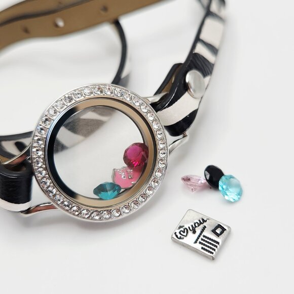 Origami Owl Zebra Stripe Faux Leather Double Wrap Bracelet with Charms - Picture 2 of 5